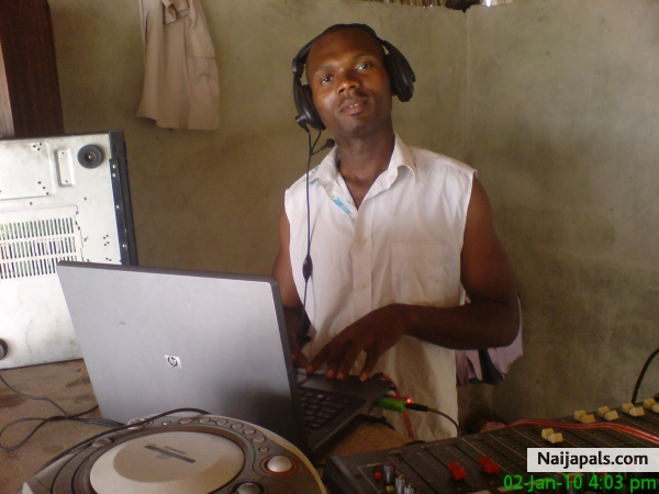 Dj odosky - click for next photo