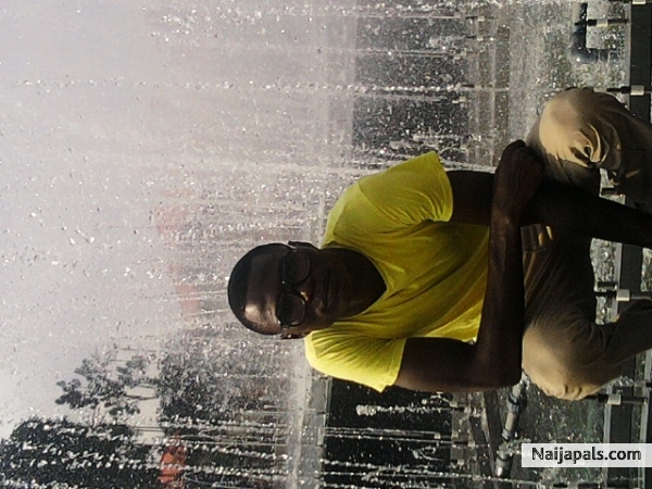 omo na GOD - click for next photo