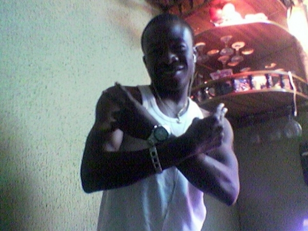  - click for next photo