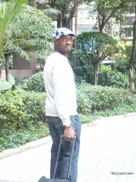 COMON LETS GO...NOTHING DEY HAPPEN. - click for next photo