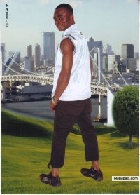  - click for next photo
