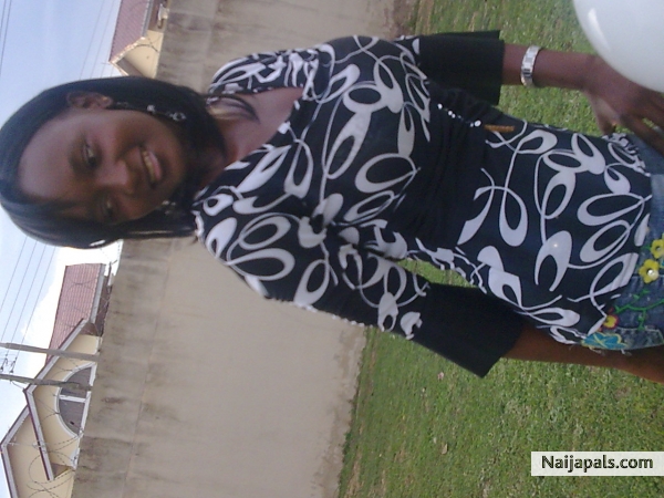 am me not u - click for next photo