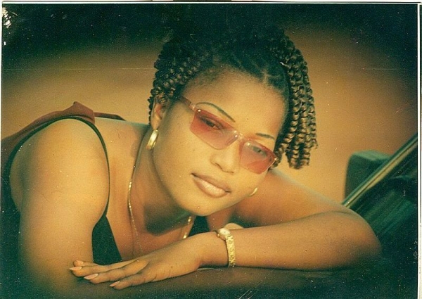 adaku - click for next photo