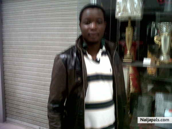  - click for next photo