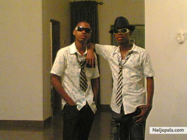 liv 4rm abj - click for next photo