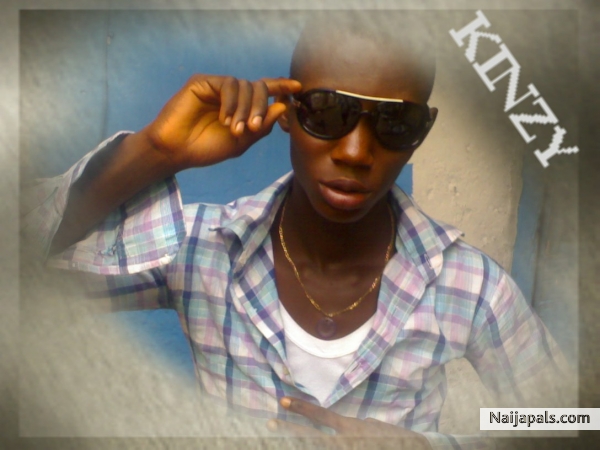 Kinzy Blaze - click for next photo