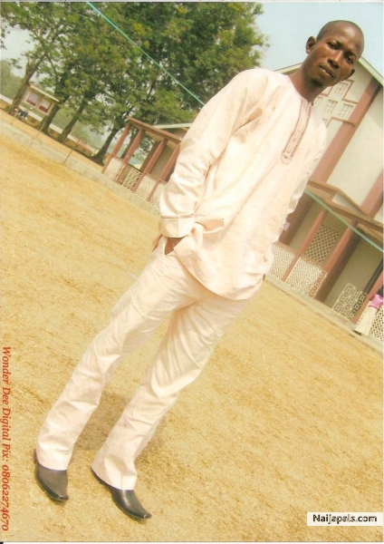  - click for next photo