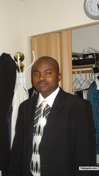getting ready for my Graduation - click for next photo