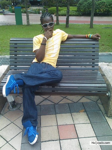  - click for next photo