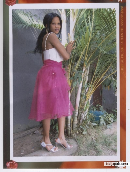 lellyluv - click for next photo