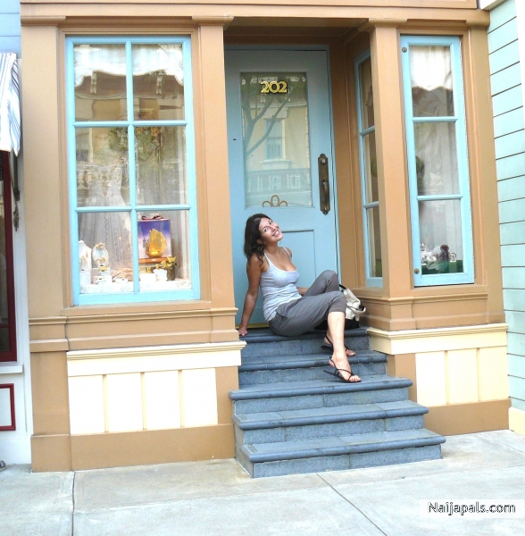  - click for next photo