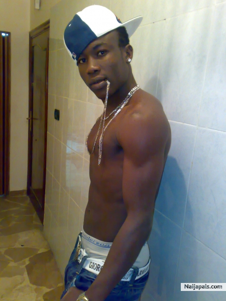  - click for next photo