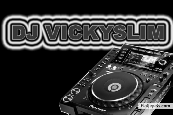 Dj vickyslim - click for next photo
