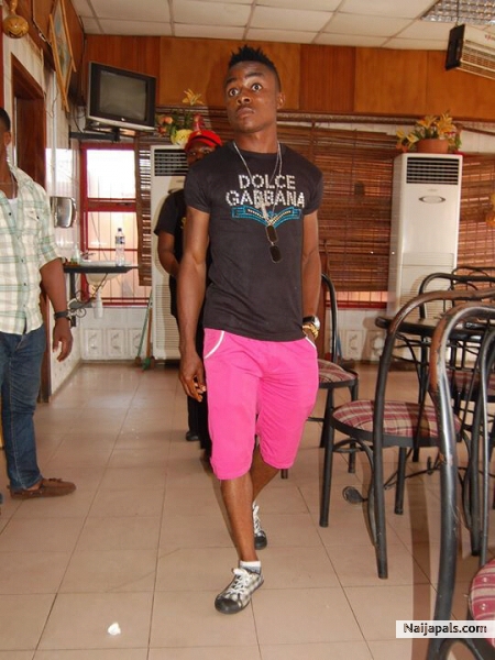  - click for next photo