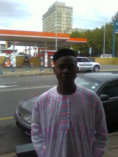  - click for next photo