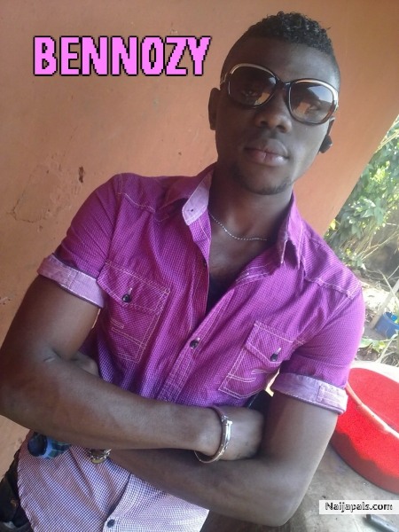 pic - click for next photo