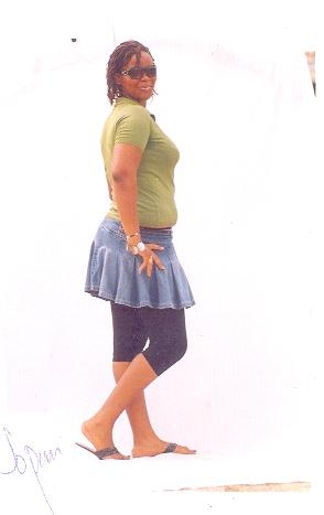 hot legs - click for next photo