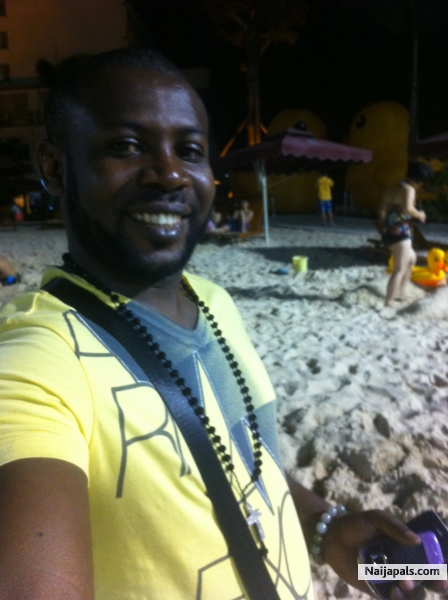  - click for next photo