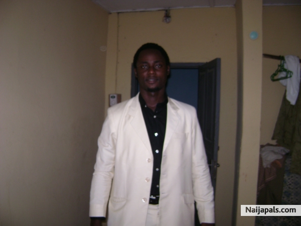 JOECHUKS .MY OBJECTIVE IS TO FILL A RESPONSIBLE POSITION IN AN ESTEBLISHMENT WHERE , HONESTY, HARDWORK,AND EXCELLENCE ARE HELD IN HIGH ESTEEM AND WHERE THERE IS AN OPPORTUNITY AND SUITABLE ENVIRONMENT FOR CAREER ADVANCEMENT AND DEVELOPMENT - click for next photo
