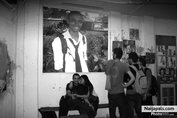  - click for next photo