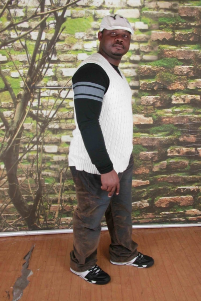  - click for next photo