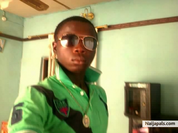 Rex 4real(mega boiz) - click for next photo