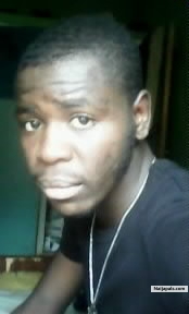  - click for next photo