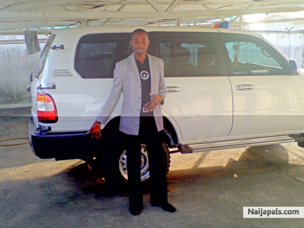  - click for next photo