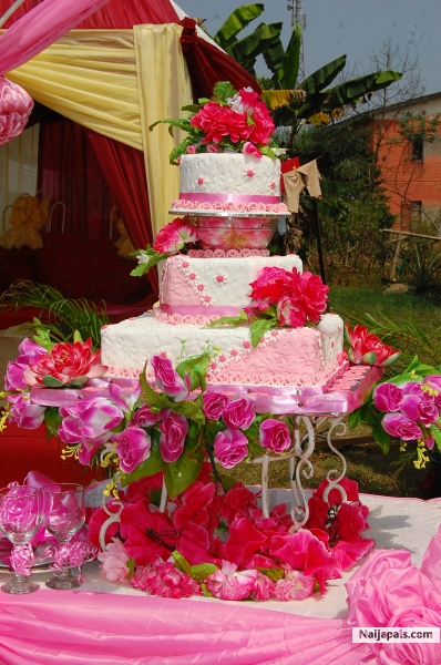 my wedding cake - click for next photo