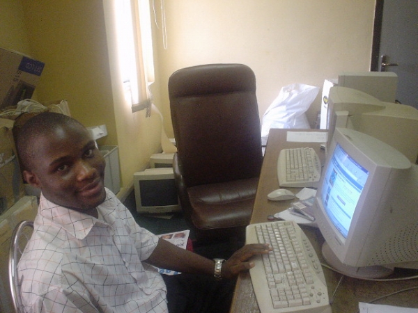  - click for next photo