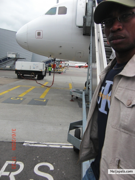 Amsterdam Schiphol Airport - click for next photo