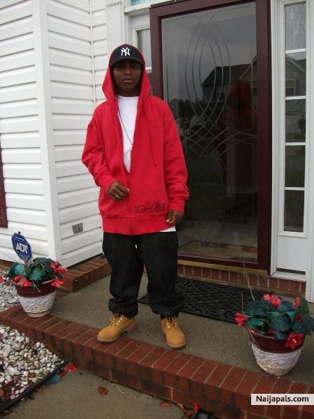 yo - click for next photo