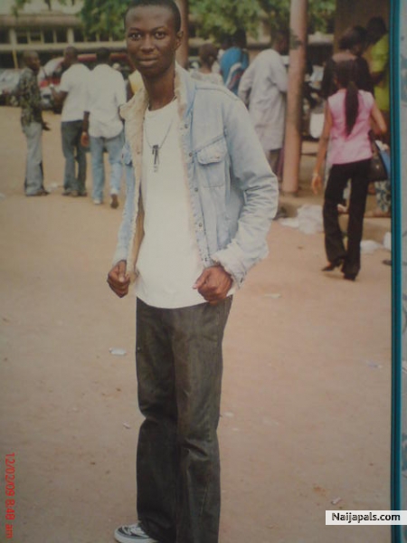 miccy@skool - click for next photo
