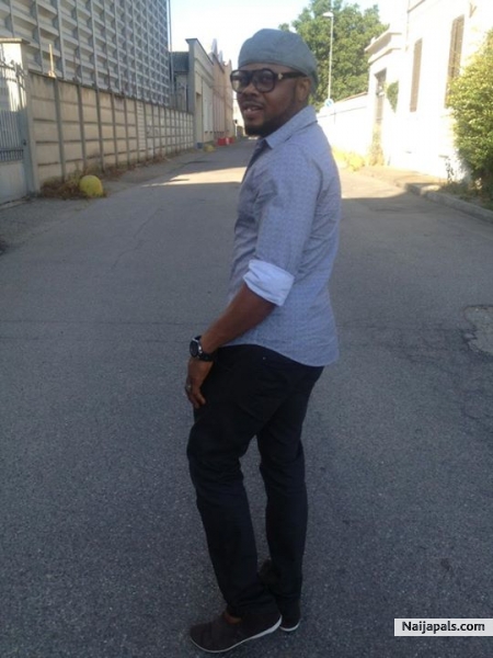  - click for next photo