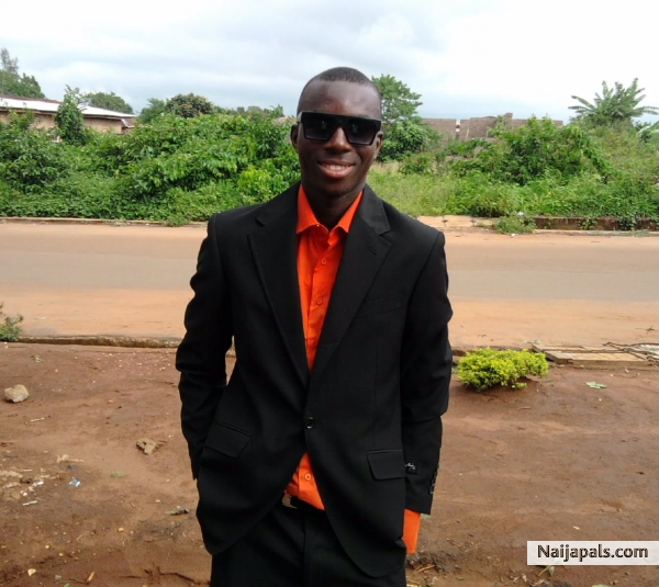 Me at my bro's wedding - click for next photo