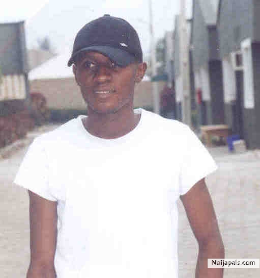 Hi, my name is TIJAY but you can call me young fellow - click for next photo