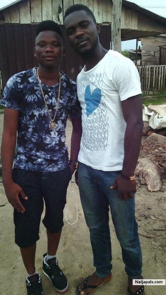 Tobi jay and friends - click for next photo