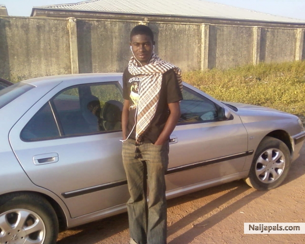  - click for next photo