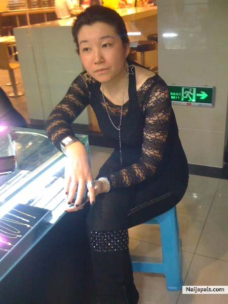  - click for next photo