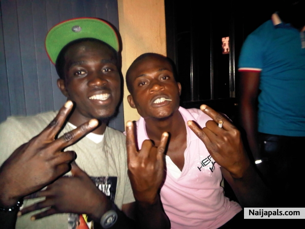 datz wotz up - click for next photo