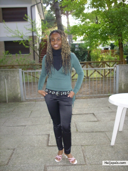  - click for next photo
