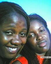 u met LAG is em em em see wetin weda do me under 2 dayz awwwwwwwwwww - click for next photo