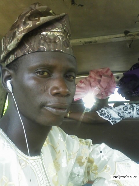  - click for next photo