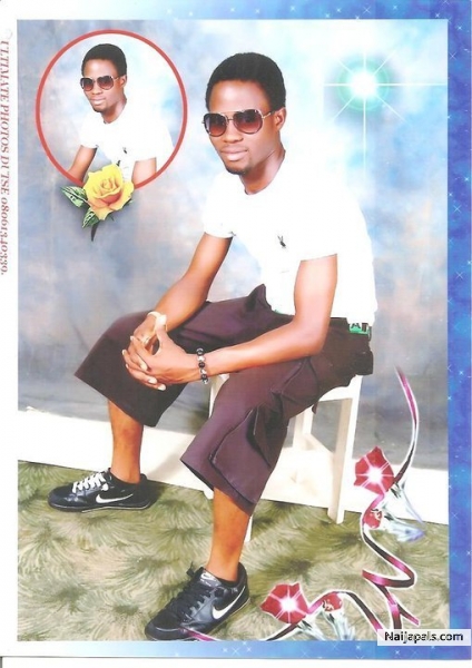  - click for next photo