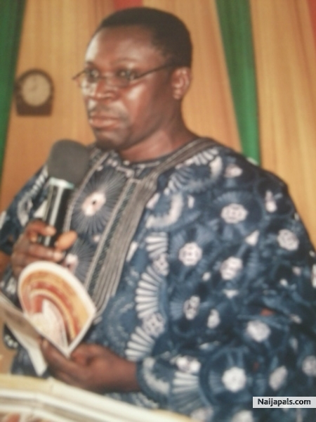 SUNNY OLUYODE (Alias No Benefit) - click for next photo