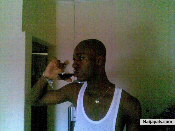 i like to sip my amarula - click for next photo