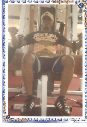  - click for next photo
