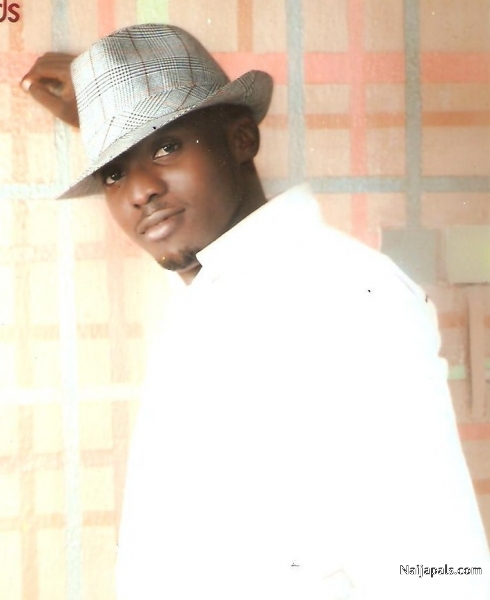  - click for next photo