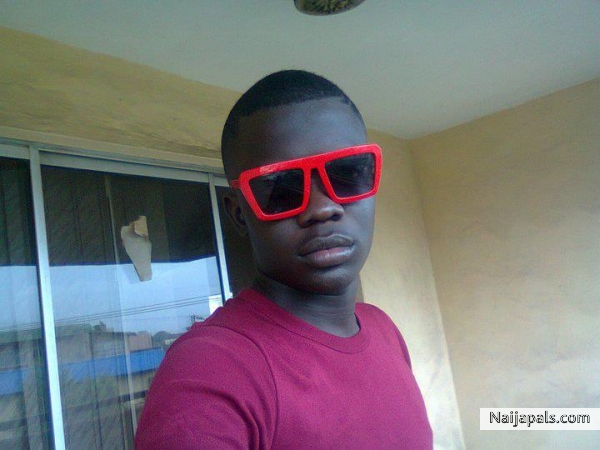  - click for next photo