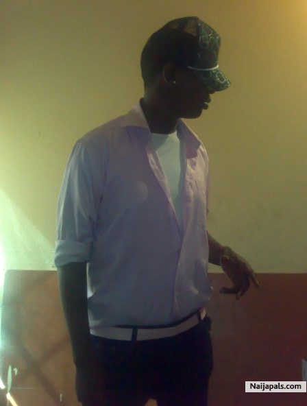  - click for next photo